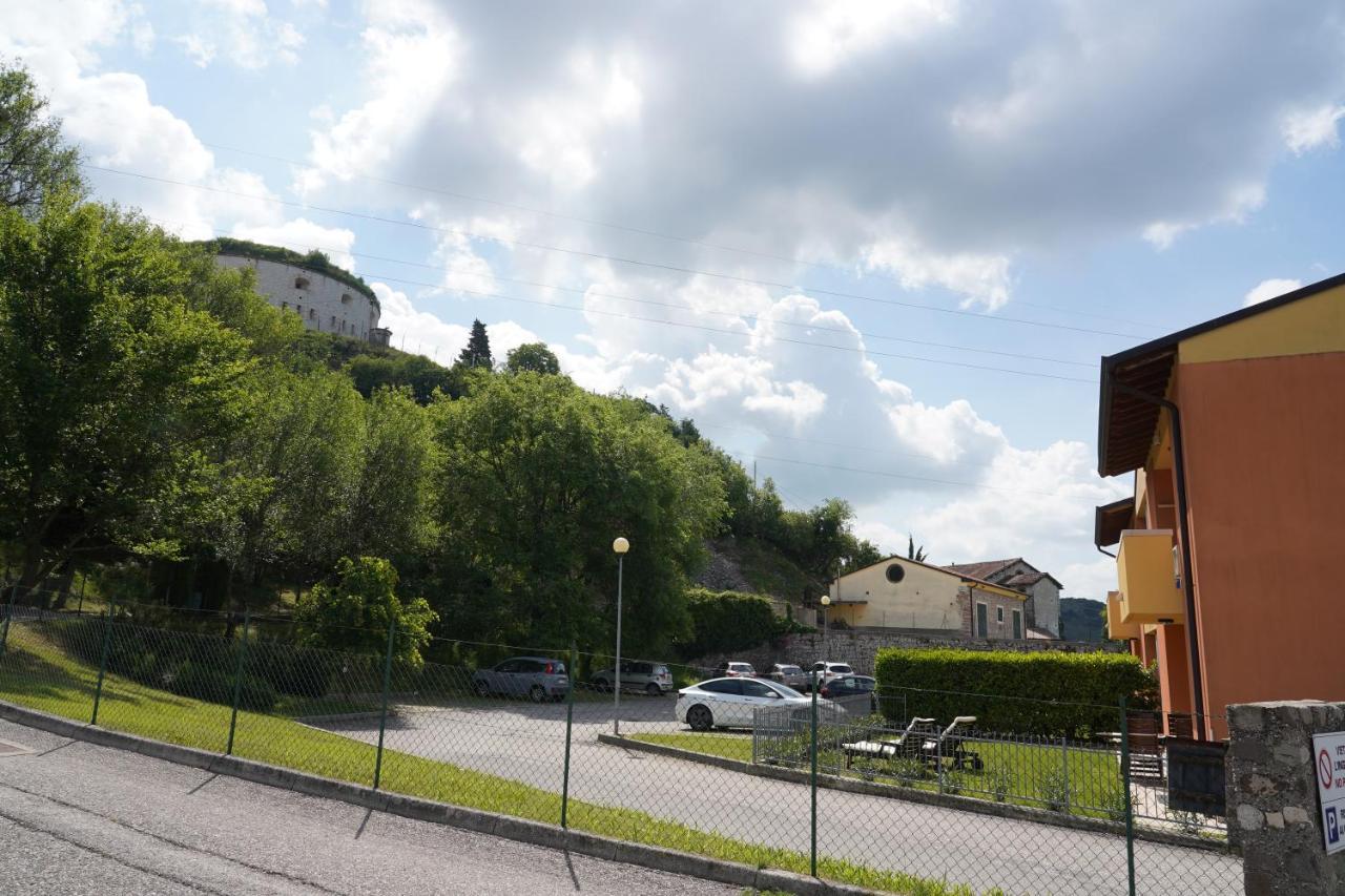 Appartamento Al Forte Rivoli Veronese Exterior photo